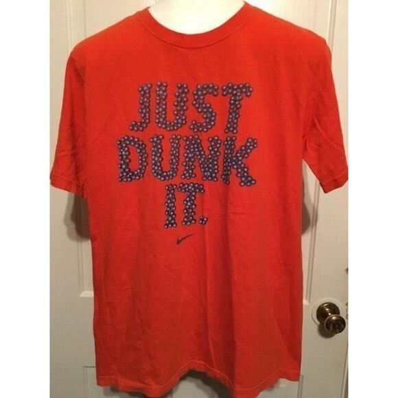 NIKE JUST DUNK IT SIZE MEDIUM T-SHIRT - Picture 1 of 5